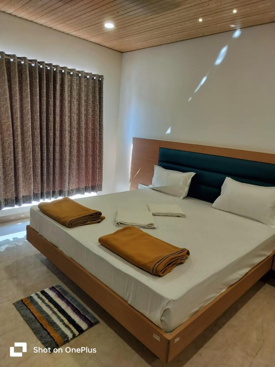 Amazing Fun World By Nexottel Hotel Dwārka Bagian luar foto